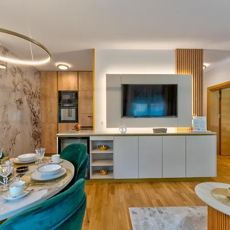 Pinus Aurea - Wellness Oase Appartement *