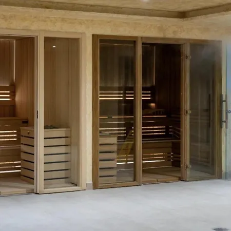 Pinus Aurea - Wellness Oase